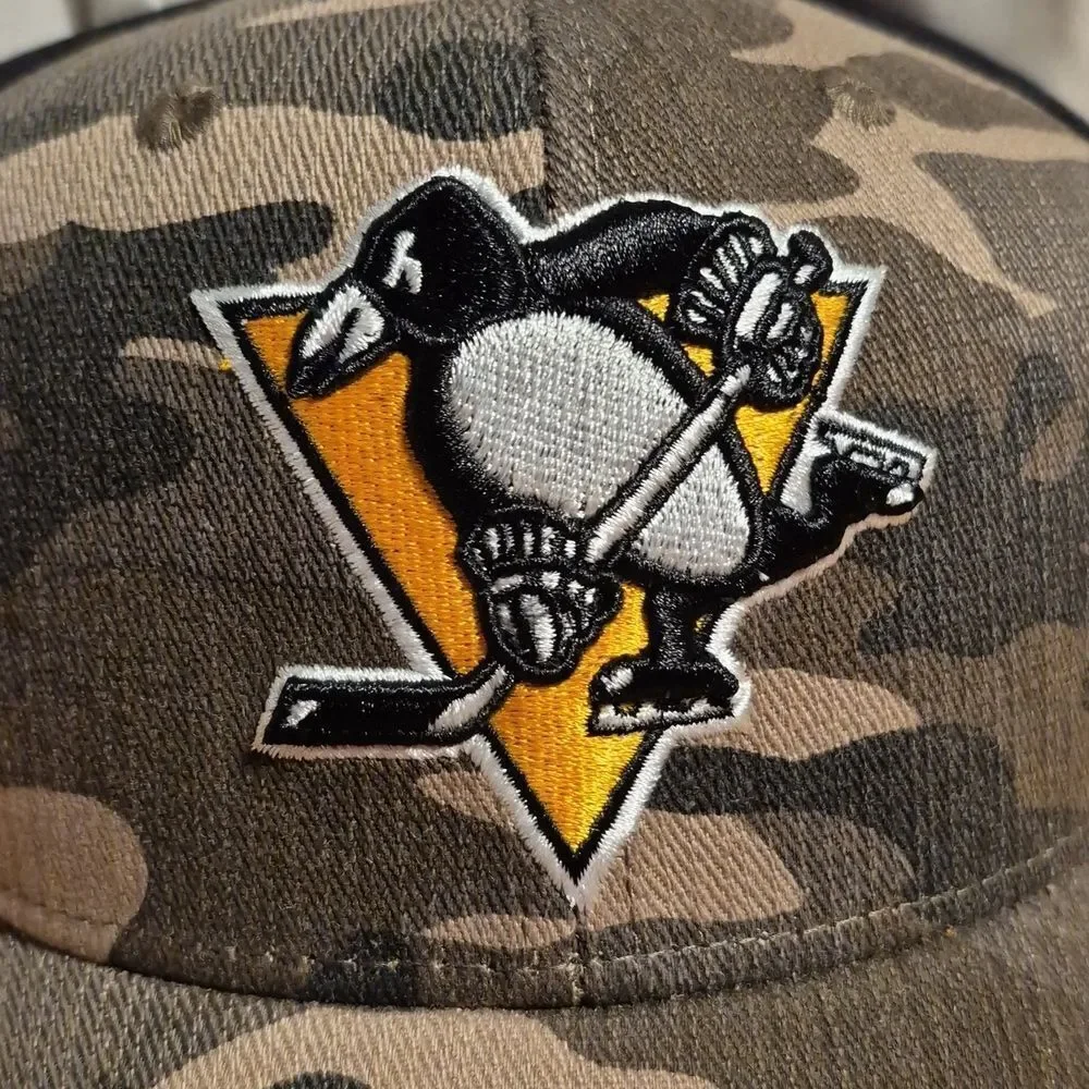 Adidas Pittsburgh Penguins Camo Snapback Hat - New